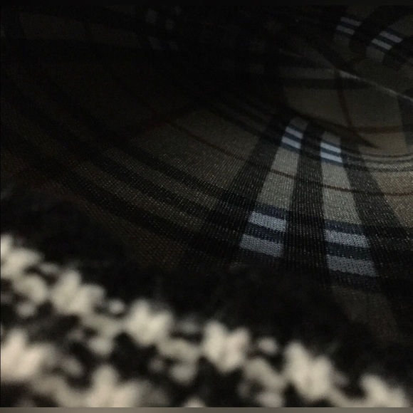 *SOLD* BURBERRY Knit Top Nova Check Black Rubber Knee Boots, SZ 40. - Picture 5 of 8